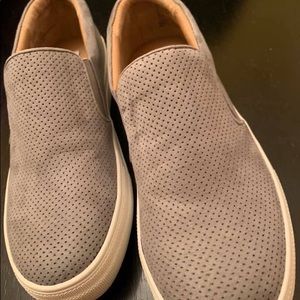 Steve Madden slip on sneakers